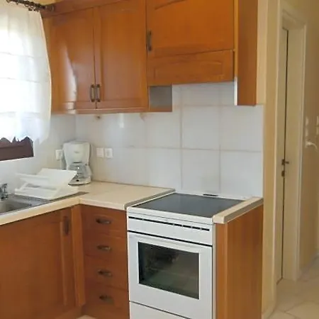 Kedros Otel 3*