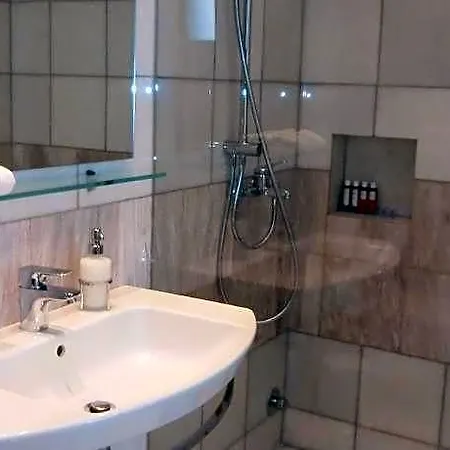 Otel Kedros 3*